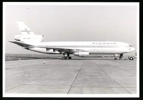 Fotografie Flugzeug Douglas DC-10, Passagierflugzeug der Finnair, Kennung N345HC