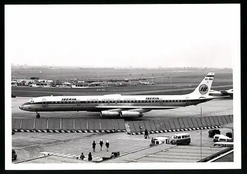 Fotografie Flugzeug Douglas DC-8, Passagierflugzeug der Iberia, Kennung EC-BMX