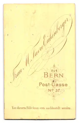 Fotografie M. Favre Eichenberger, Bern, Post-Gasse 37, Junge Dame mit Flechtfrisur