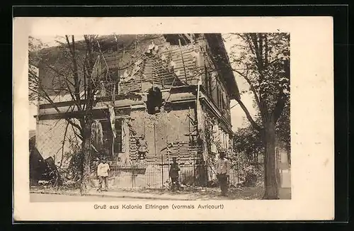 AK Elfringen, Strassenpartie mit zerstörtem Haus