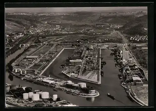 AK Stuttgart, Luftaufnahme vom Neckarhafen