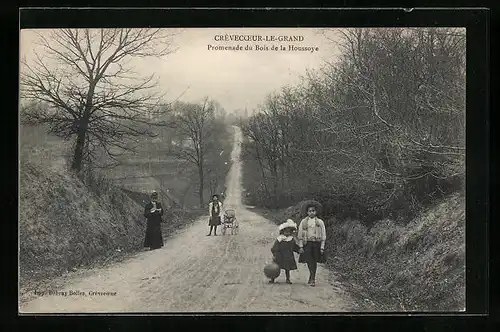 AK Crévecoeur-le-Grand, Promenade du Bois de la Houssoye