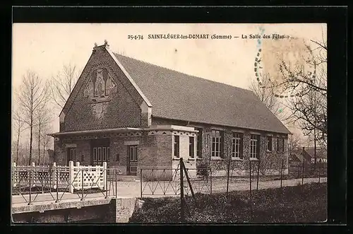 AK Saint-Leger-les-Domart, la Salle des Fetes