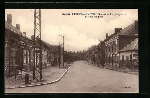 AK Rosieres-en-Santerre, Rue Jean-Jaures, La Salle des Fetes