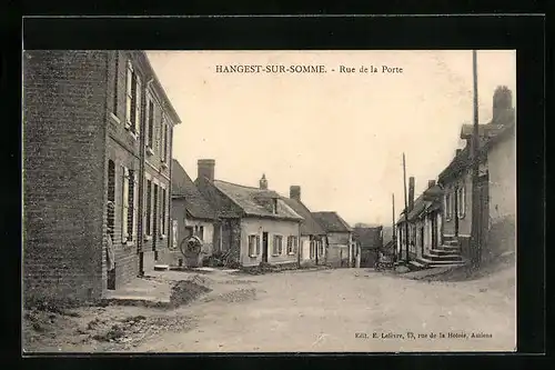 AK Hangest-sur-Somme, Rue de la Porte