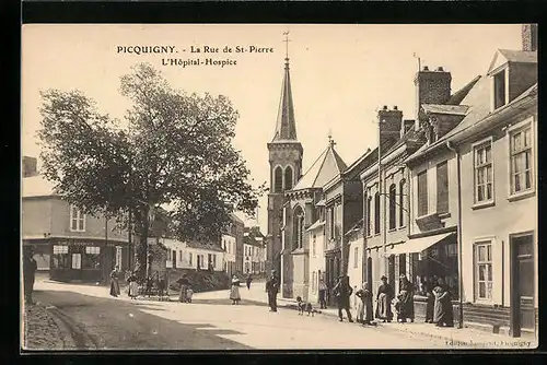 AK Picquigny, La Rue de St-Pierre, L`Hopital-Hospice
