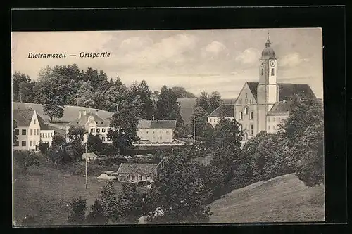AK Dietramszell, Ortspartie mit Kirche