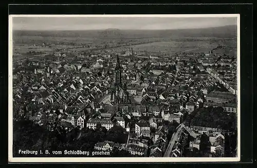 AK Freiburg i. B., Panorama vom Schlossberg gesehen