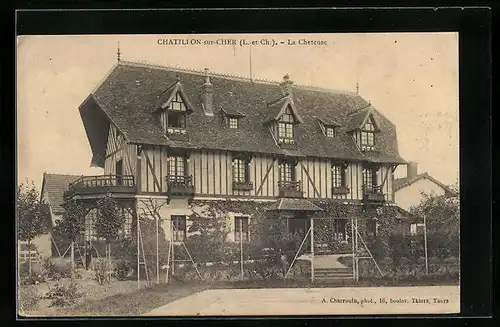 AK Châtillon-sur-Cher, La Cheteuse