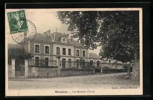 AK Meusnes, Les Maisons d`École