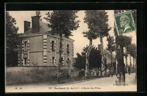 AK Marchenoir, L`Ecole des Filles
