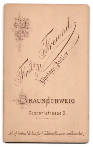 Fotografie Fritz Freund, Braunschweig, Casparistr. 3, Junge Dame mit Hochsteckfrisur