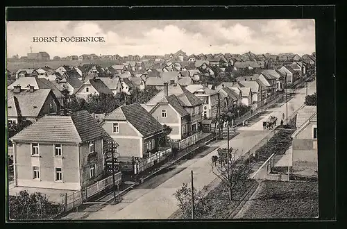 AK Prag / Praha-Horni Pocernice, Wohnhäuser an einer Strasse