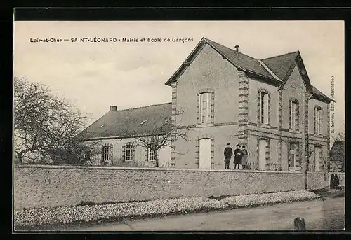 AK Saint-Léonard, Mairie et Ecole de Garcons