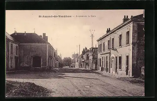 AK Saint-Amand-De-Vendome, Avenue de la Gare
