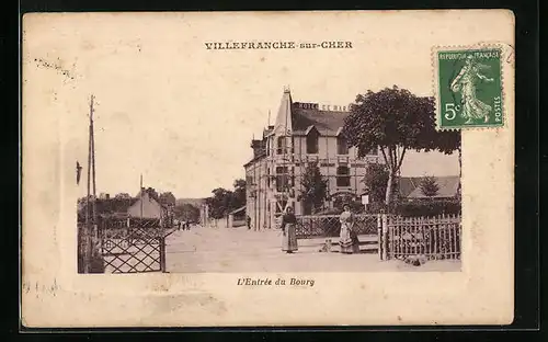 AK Villefranche-sur-Cher, L`Entree du Bourg