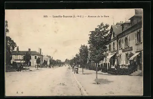 AK La Motte-Beuvron, Avenue de la Gare
