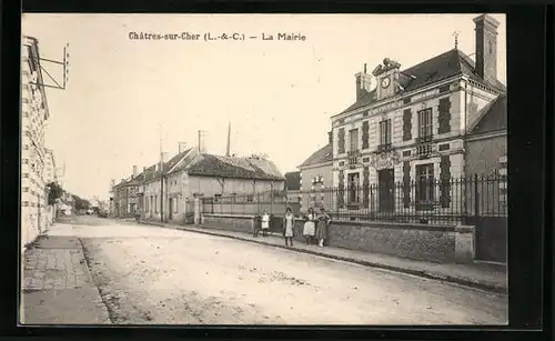 AK Chatres-sur-Cher, La Mairie