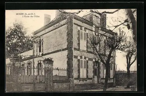 AK Morée, L`Ecole des Filles