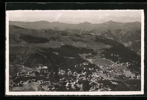 AK Arosa, Ortsansicht aus der Vogelschau