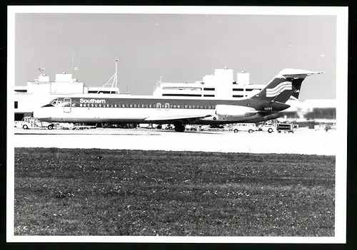 Fotografie Flugzeug, Passagierflugzeug der Southern, Kennung N89S