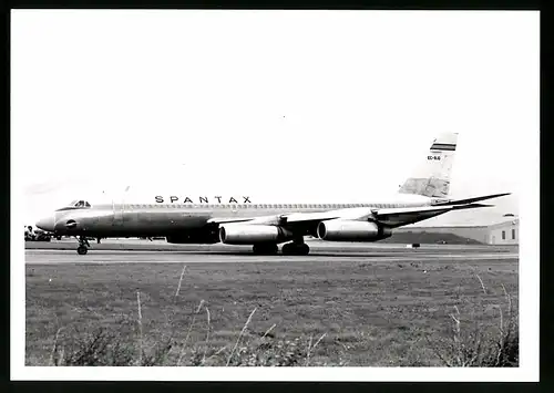 Fotografie Flugzeug Douglas DC-8, Passagierflugzeug der Spantax, Kennung EC-BJO