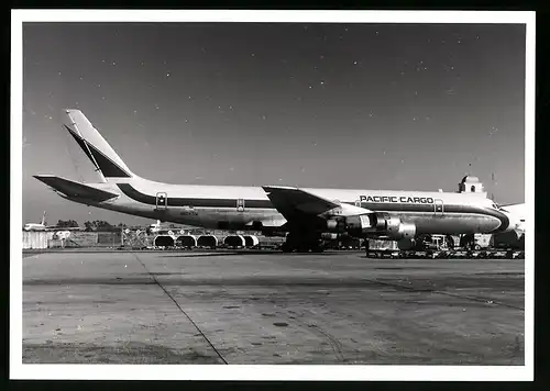 Fotografie Flugzeug Douglas DC-8, Frachtflugzeug der Pacific Cargo, Kennung N804SW