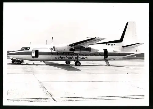 Fotografie Flugzeug Fokker F27, Passagierflugzeug der Schreiner Airways, Kennung PH-SFA
