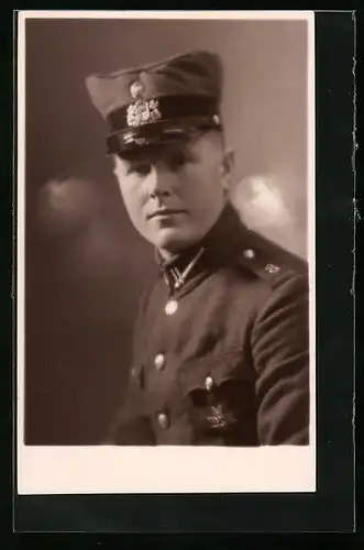 Foto-AK Lettland, Soldat in Uniform