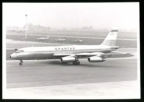 Fotografie Flugzeug Convair CV-990, Passagierflugzeug der Spantax, Kennung EC-BXI