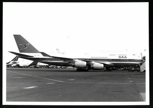 Fotografie Flugzeug Boeing 747 Jumbojet, Passagierflugzeug der SAA, Kennung ZS-SAW