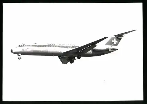 Fotografie Flugzeug Douglas DC-9, Passagierflugzeug der Swissair, Kennung HB-IFR
