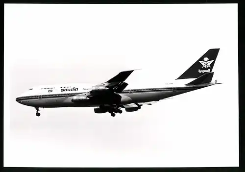 Fotografie Flugzeug Boeing 747 Jumbojet, VPassagierflugzeug der Saudia, Kennung HZ-AIQ