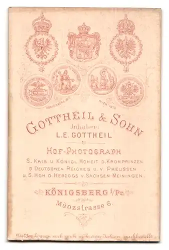 Fotografie Gottheil & Sohn, Königsberg i /Pr., Münzstr. 6, Modisch gekleideter Herr mit Vollbart