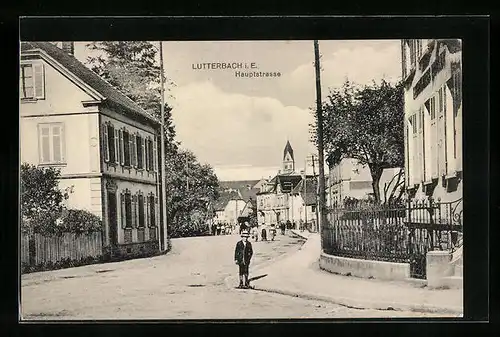 AK Lutterbach, Hauptstrasse, im Vordergrund ein Knabe