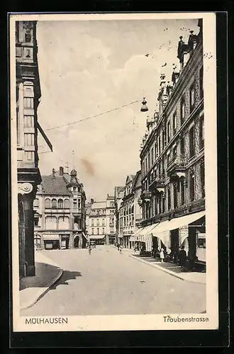 AK Mülhausen, Traubenstrasse mit Geschäften