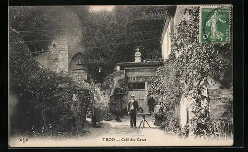 AK Troo, Café des Caves