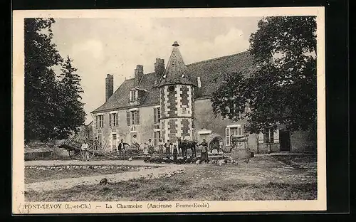 AK Pont-Levoy, La Charmoise (Ancienne Ferme-Ecole)