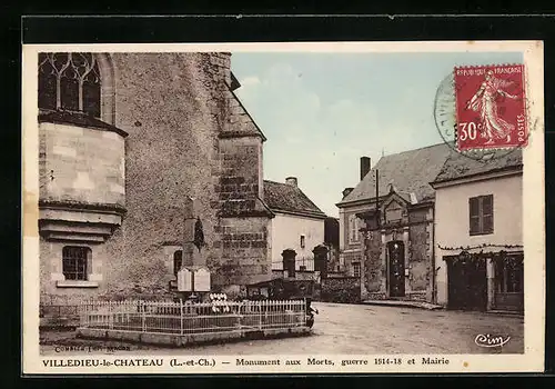 AK Villedieu-le-Chateau, Monument aux Morts, guerre 1914-18 et Mairie