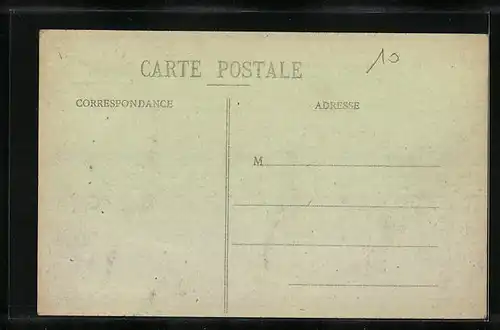 AK Montrichard, Vue générale des Ruines du Doujon, Grande-Rue un jour de fête