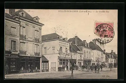 AK Selles-sur-Cher, La Grande Rue