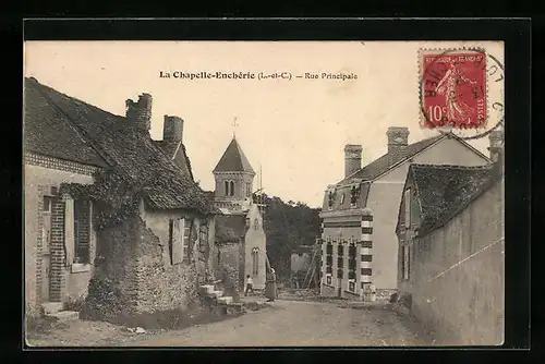 AK La Chapelle-Enchérie, Rue Principale