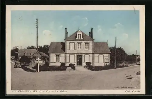 AK Nouan-le-Fuzelier, La Mairie