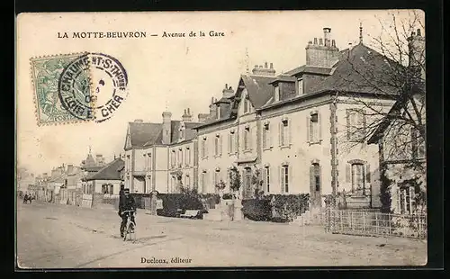 AK La Motte-Beuvron, Avenue de la Gare