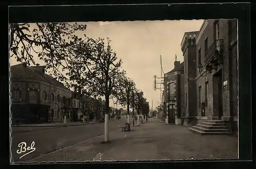 AK Lamotte-Beuvron, L`Avenue de l`Hotel-de-Ville