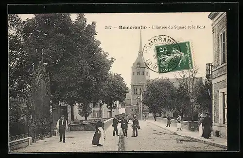 AK Romorantin, L`Entree du Square et le Pont