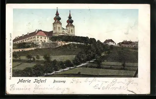 AK Maria-Taferl, Die Wallfahrtskirche mit gold leuchtenden Fenstern