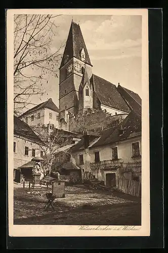 AK Weissenkirchen /Wachau, Strassenpartie mit Kirche