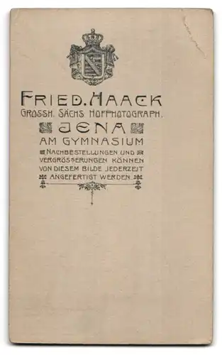 Fotografie Friedr. Haack, Jena, Am Gymnasium, Portrait stattlicher Herr mit Zwicker im Jackett