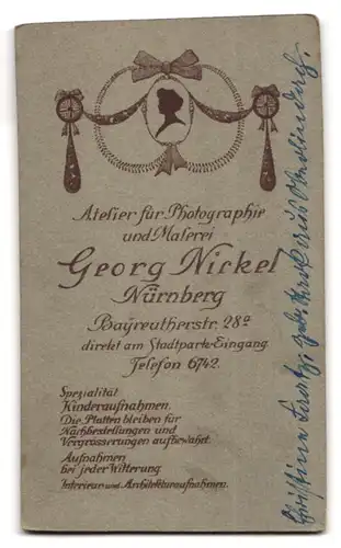 Fotografie Gg. Nickel, Nürnberg, Bayreutherstr. 28a, Portrait betagte Dame mit Kopftuch